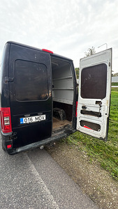 Peugeot Boxer (7 фото из 15)