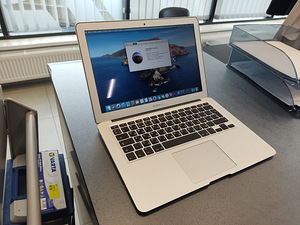 MACBOOK AIR 2012 13" 256GB + LAADIJA + KOTT (2 foto / 5)