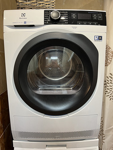 Electrolux pesumasin & kuivati (2 foto / 5)