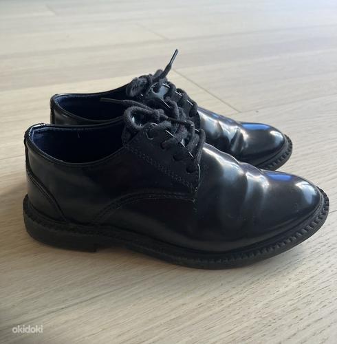 Zara Праздничные черные лаковые туфли 30 (фото #1)