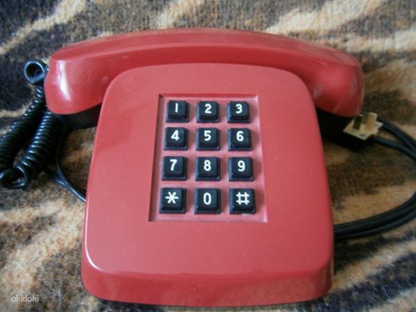 Старый телефон (фото #1)