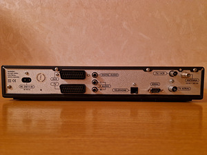 Цифровой ресивер Nokia Mediamaster 9802S (4 фото из 7)