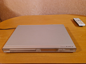Philips DVD плейер DVP 3040 (8 фото из 10)