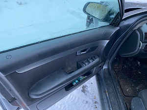 Audi A4 2.5 132kW Quattro varuosadeks (6 foto / 6)
