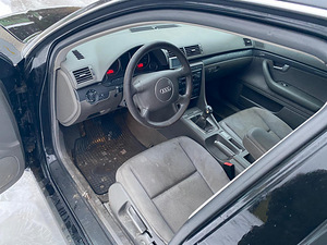 Audi A4 B6 2.0 varuosadeks (7 foto / 7)