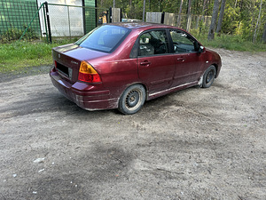 Suzuki Liana 1.6 78 kW varuosadeks (3 foto / 4)