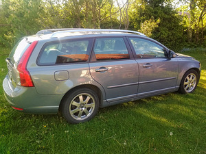 Volvo V50 SUMMUM DRIVe 1.6 84kW (2011) (2 foto / 9)