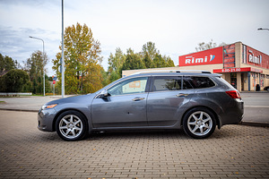 Honda Accord 2.4 148kW (3 foto / 15)