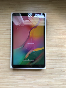 Samsung Galaxy Tab A 10.1 Wi-Fi Gold (3 foto / 5)