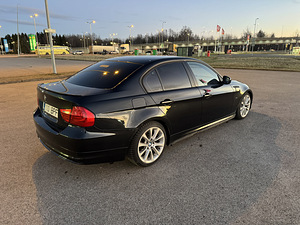 BMW E90 320d 120kw 2012 (7 фото из 14)