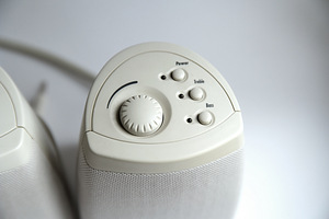 Колонки altec Lansing 2.1 (5 фото из 7)