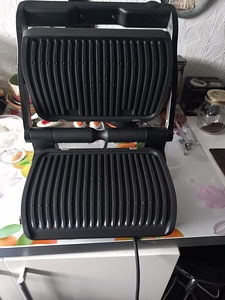 Контактный гриль Tefal (2 фото из 2)