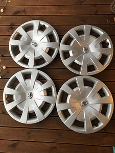 TOYOTA ilukilbid 16 tolli R16 (originaal) (4 foto / 4)