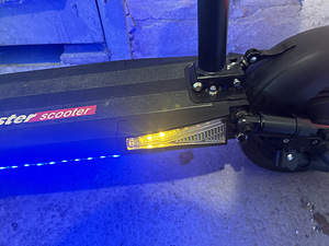 Elektriline tõukeratas Beaster Scooter Helios TF 100 (3 foto / 10)