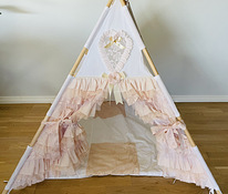 Princess Victoria палатка