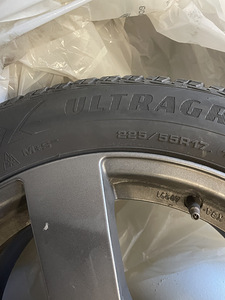 Диски Dezent + резина Good Year 225/55 R17 (5 фото из 8)