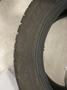 Rehvid Toyo Ice Freezer 225/50 R17 4 tk (4 foto / 4)