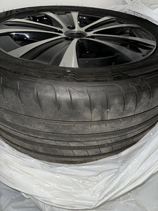 Mercedes Benz 18” suverehviga (2 foto / 4)