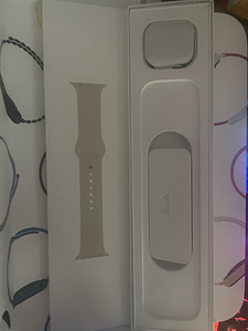 Apple Watch 7 41mm Starlight (3 foto / 3)