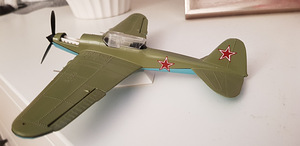Модель самолета Штурмовик Ил-2 СССР металл