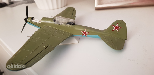 Модель самолета Штурмовик Ил-2 СССР металл (фото #1)