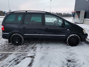 Ford Galaxy 2003 1.9 96kw (6 foto / 9)