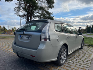 Saab 9-3 1.9 TTiD (6 фото из 10)