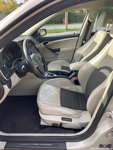 Saab 9-3 1.9 TTiD (9 фото из 10)