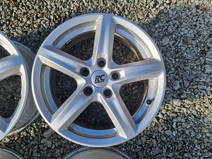 Диски r16 RC 5x112 (2 фото из 5)