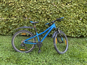 Jalgratas Bergamont Revox 24 tolli (7-11a lapsele) (1 foto / 5)