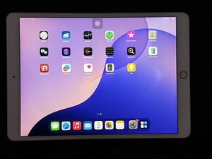 iPad Air 3 64GB Wi-Fi (1 foto / 3)