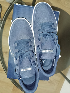 Кроссовки Reebok (2 фото из 4)