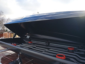 Katuseboks Hapro ZENITH 6.6 Brilliant Black (5 foto / 5)