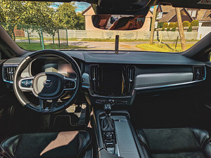 Volvo V90 R-Design 2.0 D5 173kW (9 foto / 15)