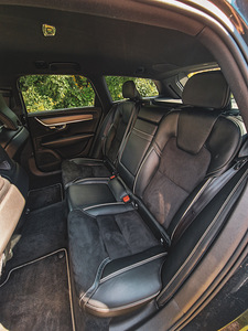 Volvo V90 R-Design 2.0 D5 173kW (13 foto / 15)