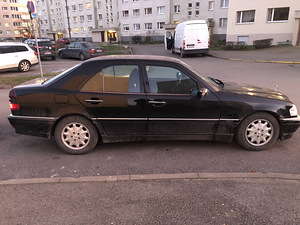 Mercedes w202 c200 kompressor (3 foto / 15)