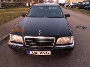 Mercedes w202 c200 kompressor (6 foto / 15)