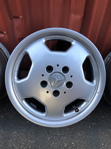 Mercedes monoblock r15 veljed (5 foto / 8)