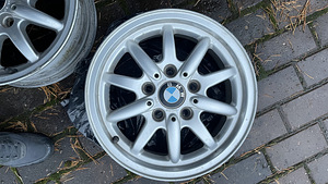 BMW R15 veljed (5 foto / 7)