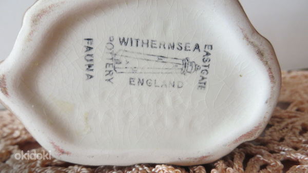 Карандашница "Белочка" Англия, керамика. (фото #2)