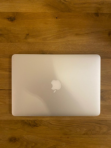 Macbook pro late 2015 Retina 8GB/128GB (2 foto / 5)