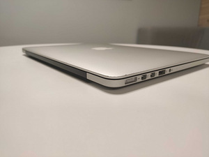 MacBook Pro Retina 13" Early 2015 (6 foto / 8)