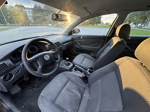 Volkswagen Passat 4motion 1.9 TDI 96kw (5 foto / 8)