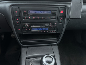Volkswagen Passat 4motion 1.9 TDI 96kw (8 foto / 8)