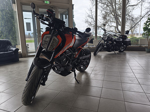 KTM Duke 125 куб 11 kw 2020 (6 фото из 10)