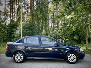 Opel Astra 1.6 55kW (8 foto / 12)
