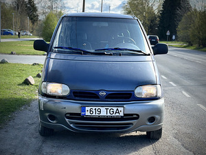Nissan Serena 2.3 55kW (7 foto / 15)