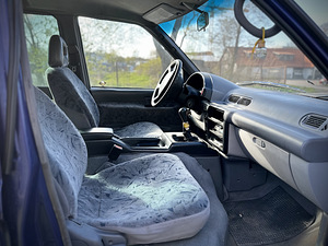 Nissan Serena 2.3 55kW (9 foto / 15)