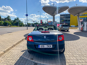 Renault Megane Cabrio 2006 2.0 bensiin 99KW (2 foto / 11)
