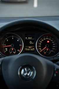 Volkswagen golf MK6 универсал (7 фото из 12)